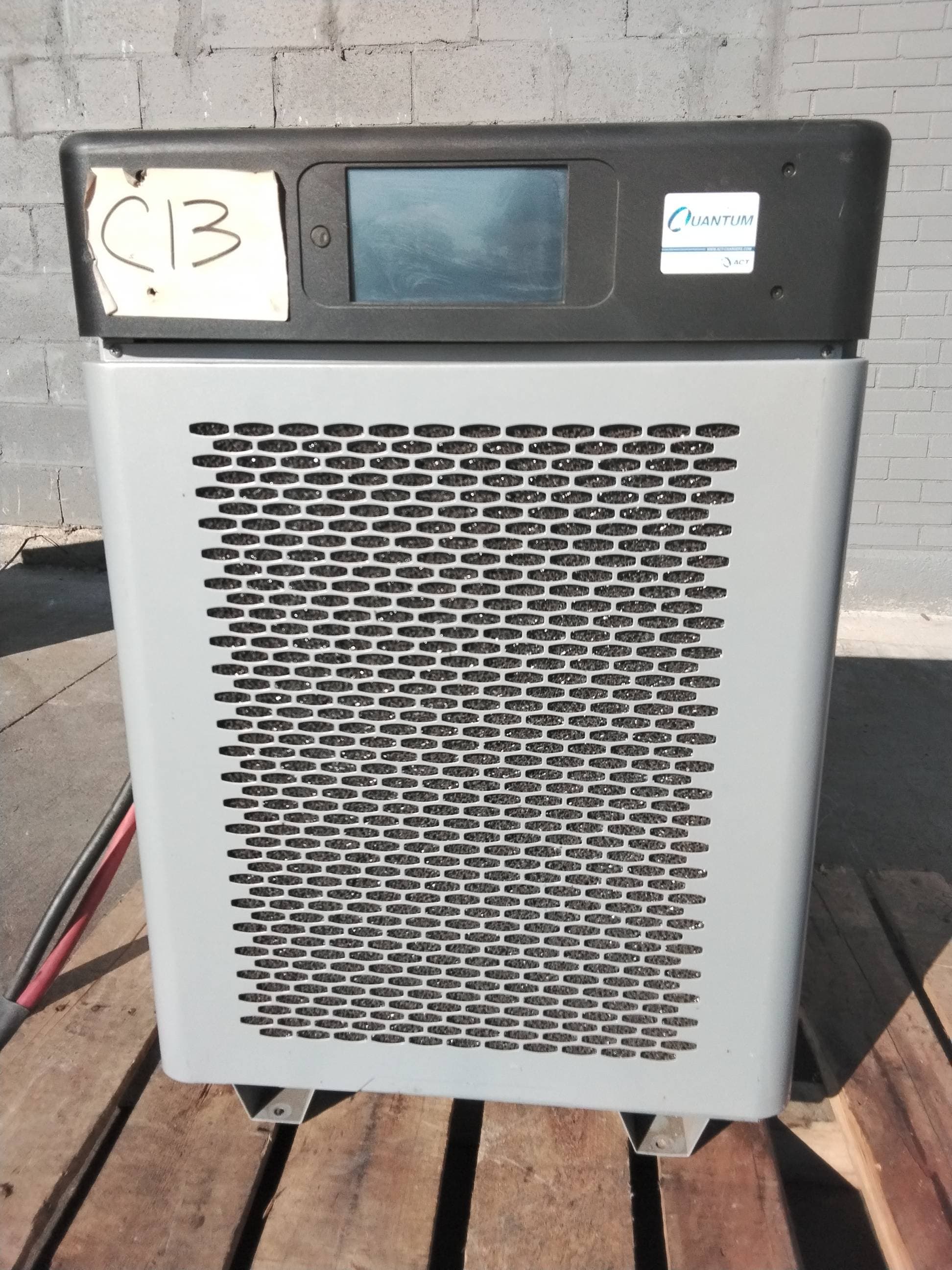 ACT Quantum Charger Model: Q12-24/36-450-600 24/36V Industrial Forklift Battery Charger
