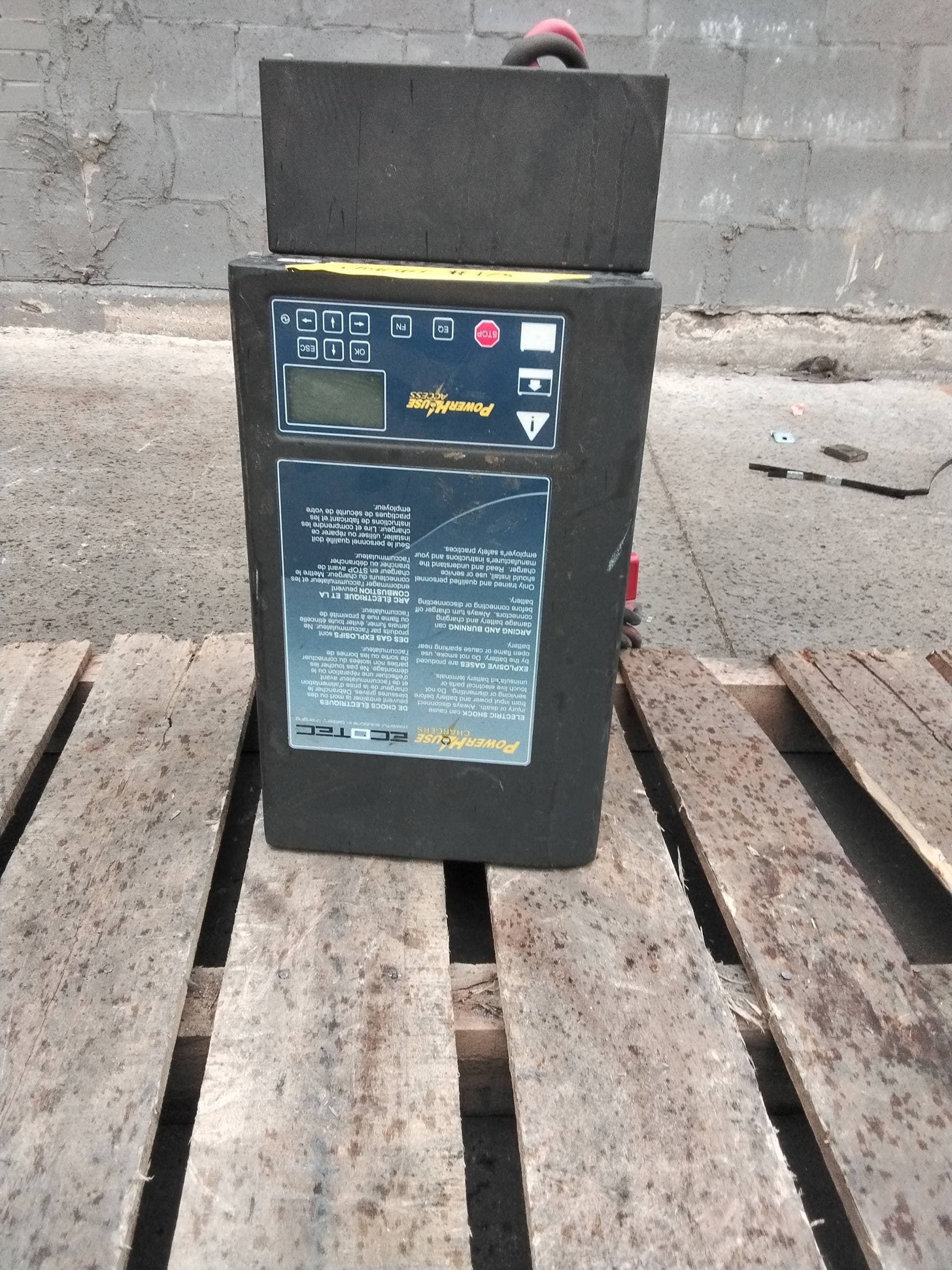 Ecotec ACCESS 8/24 24V Industrial Forklift Battery Charger #175