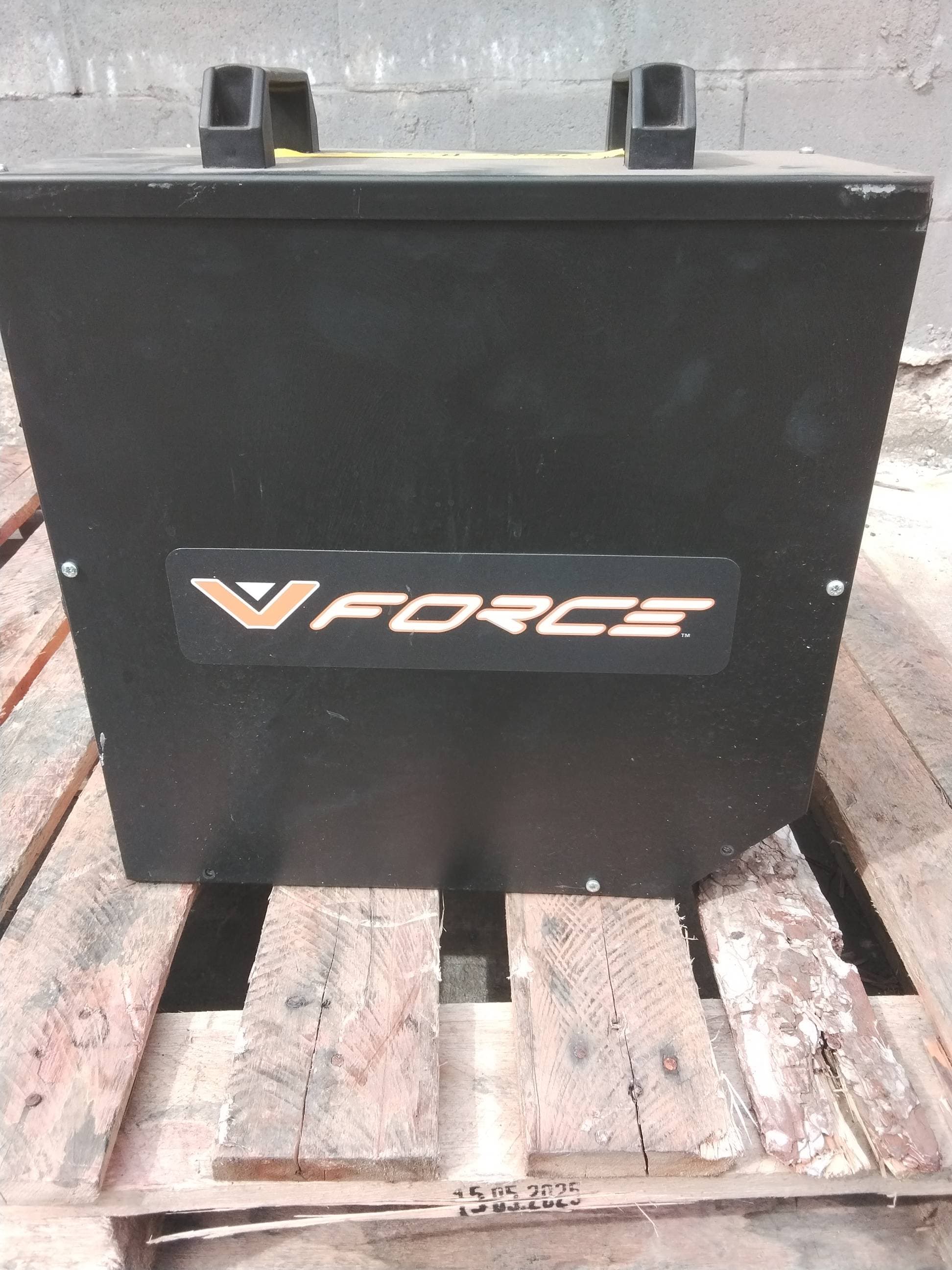 V-Force Model: FS3-MP330-3 48V Industrial Forklift Battery Charger