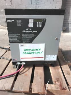 Ametek Prestolite Power Model: 800EC3-18SP 12/24/36V Industrial Forklift Battery Charger