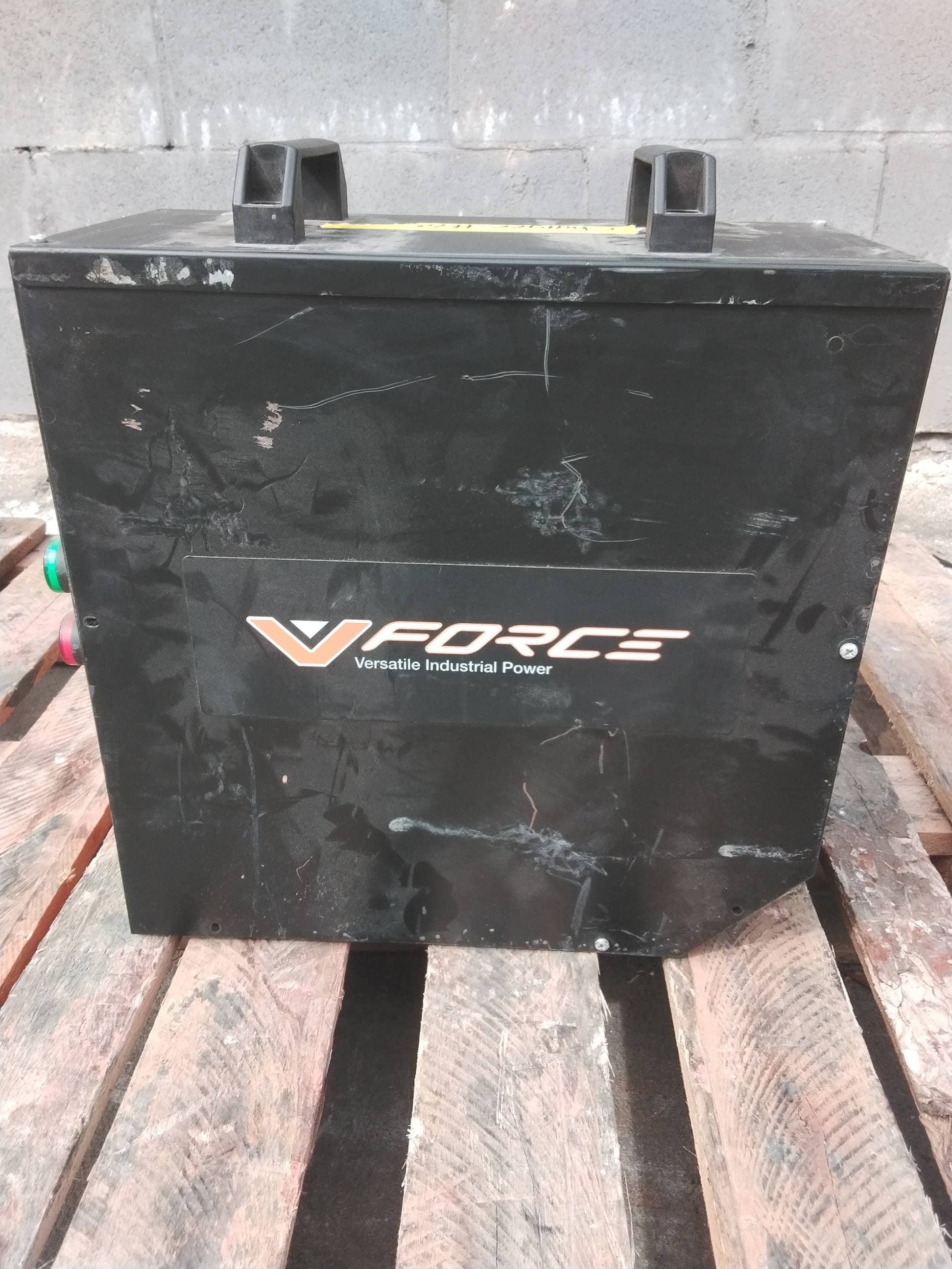 V-Force Model: FS3-MP330-3 48V Industrial Forklift Battery Charger